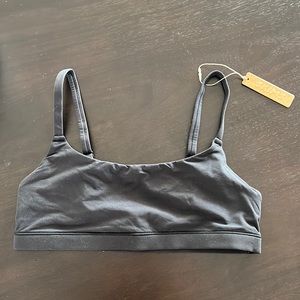 SKIMS fits everybody scoop bralette, sz small